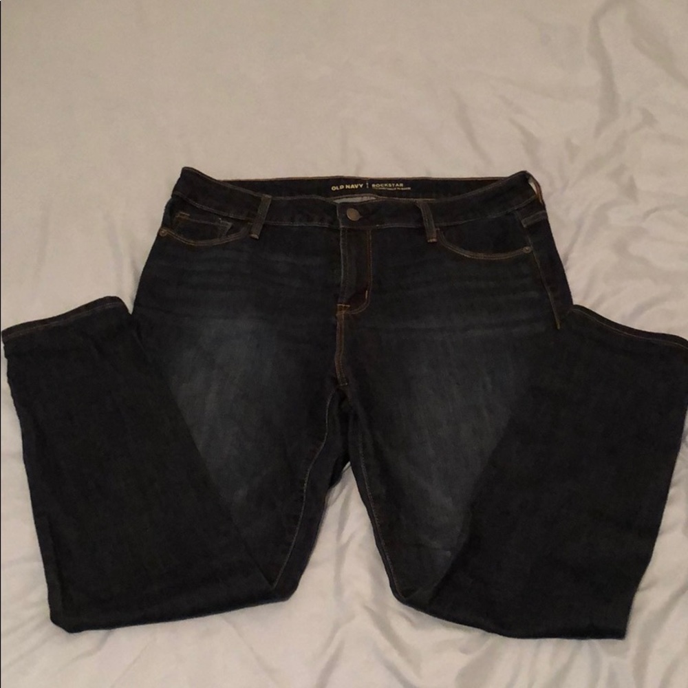 Old Navy Rockstar Jeans (Short)
